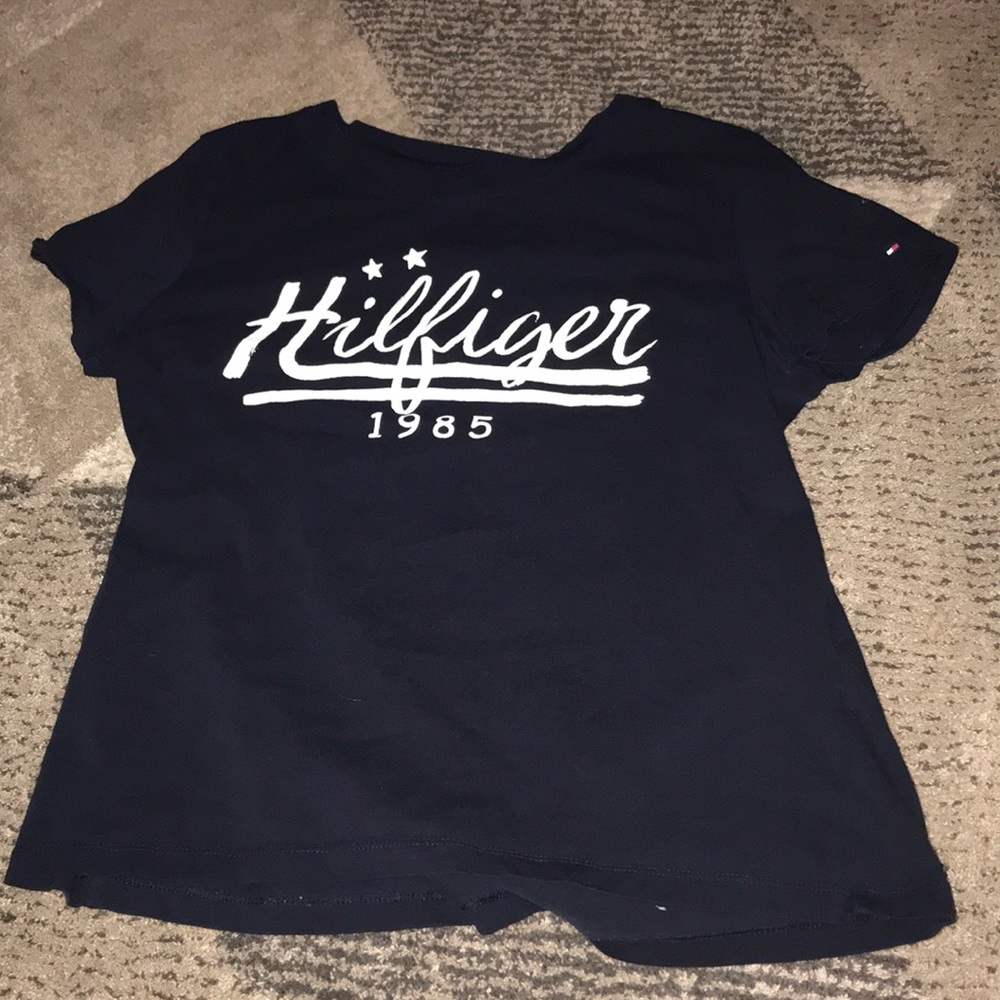 Navy blue tee
